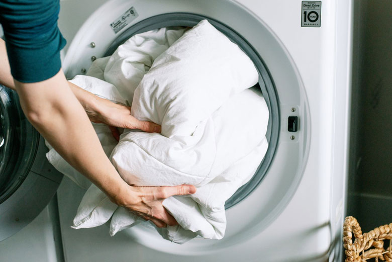 Lưu Ý Khi Giặt Các Món Đồ Dày, Nặng